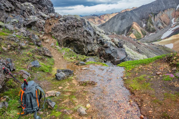 View of colorful rhyolite volcanic mountains Landmannalaugar and — Stock Photo, Image