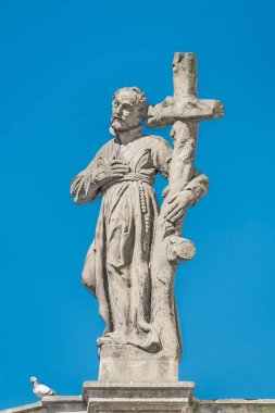 St. Ignatius Cizvit kilisesinde dekoratif cephe heykelleri