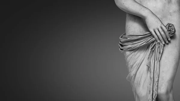 Marble body lines of young naked Roman woman of Renaissance Era — Stock Photo, Image