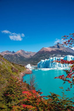 Patagonya'daki dev Perito Moreno buzulunda harika manzara