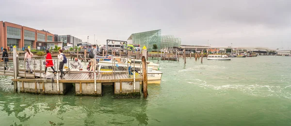 Vista Panoramica Sul Trafficato Canal Grande Moli Porto Principale Con — Foto Stock