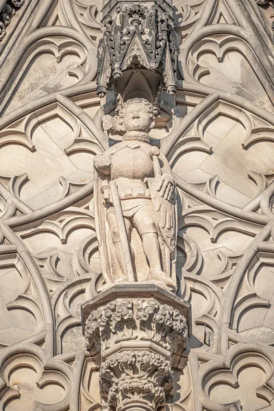 Wandfigur Des Ritters Hauptfassade Und Uhrenseite Des Katholischen Doms Magdeburg — Stockfoto