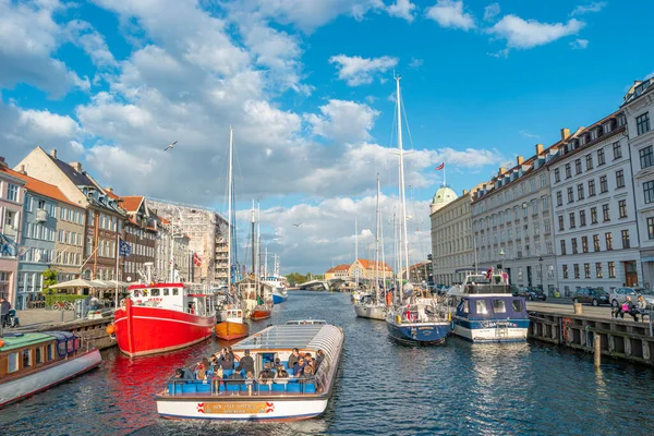 Famoso Quartiere Gastronomico Intrattenimento Nyhavn Canal Nel Centro Storico Copenaghen — Foto Stock