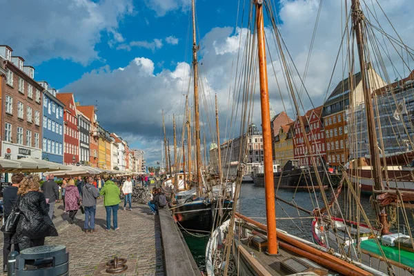Famoso Quartiere Gastronomico Intrattenimento Nyhavn Canal Nel Centro Storico Copenaghen — Foto Stock