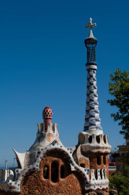  Barcelona 'daki Guell Park, Gaudi' nin Mimarisi, 2012 Yaz Günü