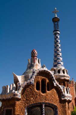  Barcelona 'daki Guell Park, Gaudi' nin Mimarisi, 2012 Yaz Günü