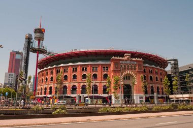 Güzel Barselona 'nın modern mimarisi, İspanya, yaz