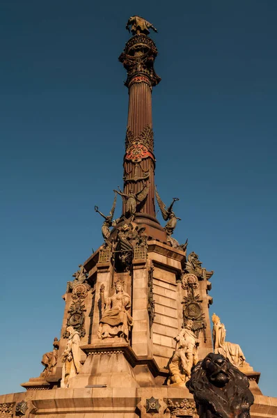 Estatuto Columna Cristóbal Colón Barcelona España — Foto de Stock