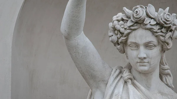 Antigua Estatua Del Parque Sensual Mujer Italiana Griega Del Renacimiento — Foto de Stock