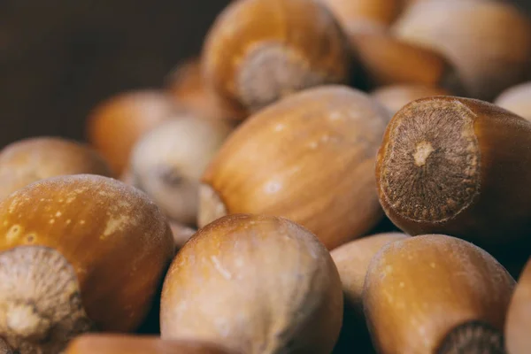 Een Stapel Noten Hazelnoten Hele Noten Macro Foto — Stockfoto