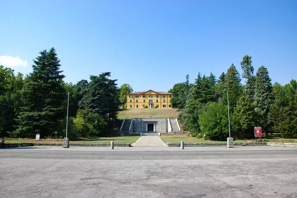 Villa Griffone Και Μαυσωλείο Του Guglielmo Marconi Στις Pontecchio Marconi — Φωτογραφία Αρχείου