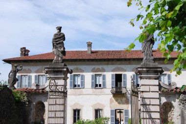 Bahçe, Villa Della Porta Bozzolo içinde Casalzuigno, Varese, Lombardiya, İtalya, 24 Mayıs 2017.