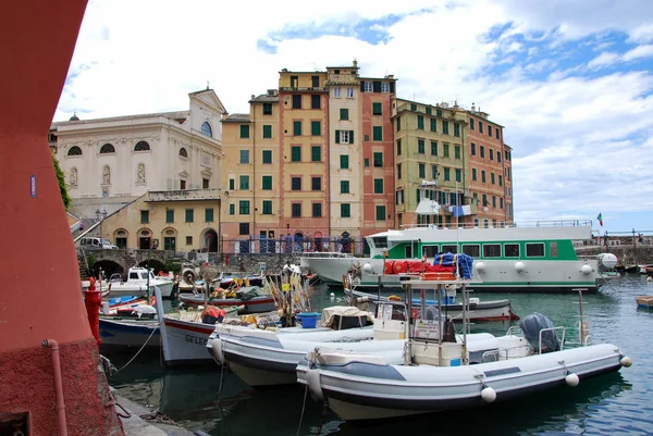 Camogli Harbor, Genova, Liguria, İtalya, 14 Haziran 2018.