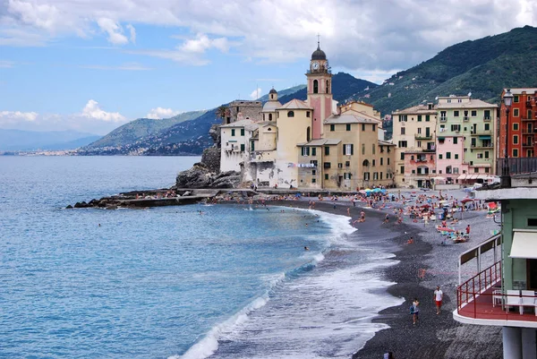 Cityscape Camogli, Genova, Liguria, İtalya, 14 Haziran 2018.