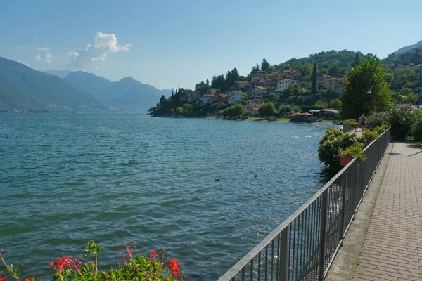 Pianello Del Lario Como Lombardia Italia Settembre 2020 Lungomare Pianello — Foto Stock