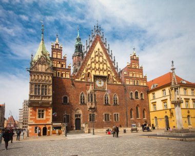 Wroclaw şehir meydanında Kabarcıklar