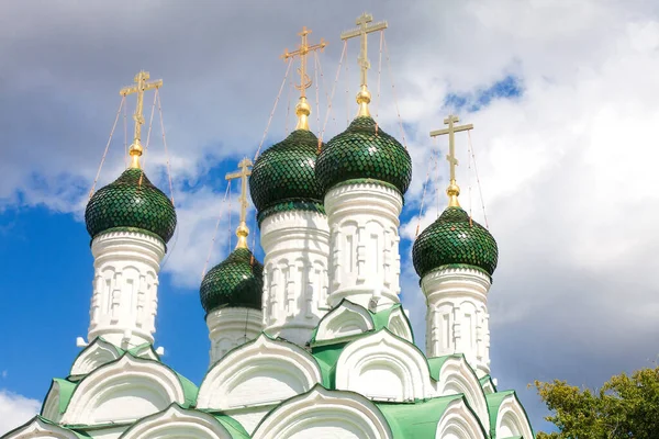 Domes of Church of Blessed Michael and Theodore — Stock Photo, Image