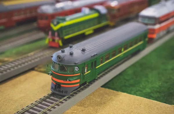 展会上的各种苏联火车模型 — 图库照片