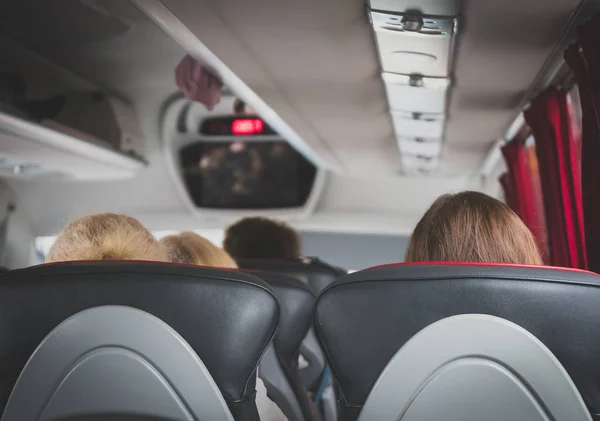 Kilátás Busz Belsejéből Utasokkal — Stock Fotó