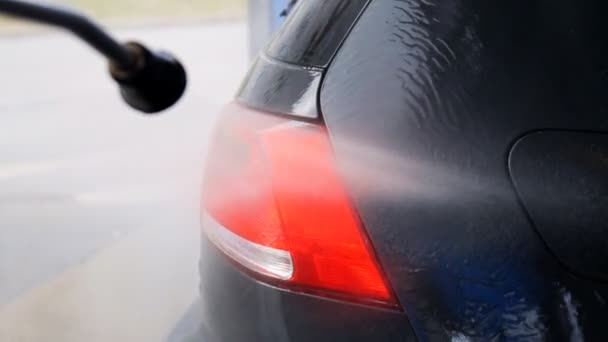 Car Wash Using High Pressure Water Jet — Stock Video