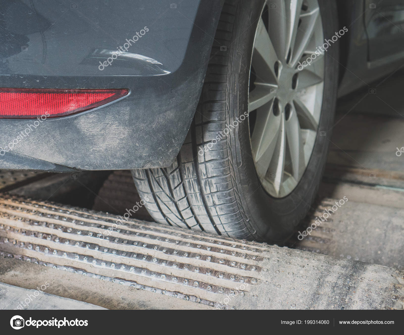 Alignment And Balancing >> Wheel Alignment Balancing Auto Service Stock Photo Alignment And Balancing >> Wheel Alignment Balancing Auto Service Stock Photo