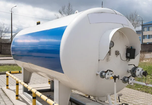 Lpg Gas Station Met Witte Tank — Stockfoto