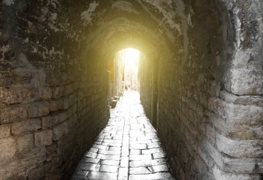 Split, Hırvatistan güzel dar eski sokak.