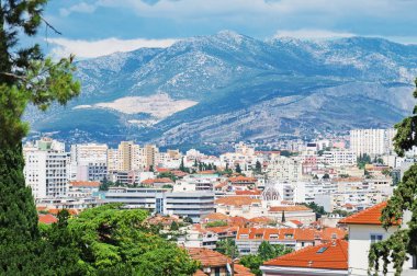 Kuzey Marjan park Split şehirden görüntüleyin.