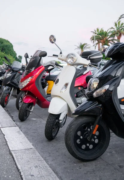 Many Mopeds Scooter Motorcycles Parked Street — Stock Photo, Image