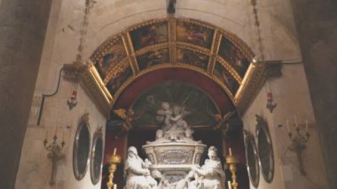 Split, Hırvatistan, 19.06.2018 - Saint Domnius katedral içinde.