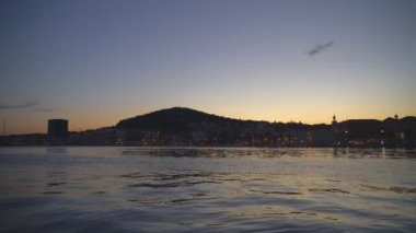 Eski şehir ve Split, Hırvatistan Marjan parkında akşam güzel manzara.