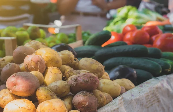 Puesto Mercado Con Verduras Calle —  Fotos de Stock