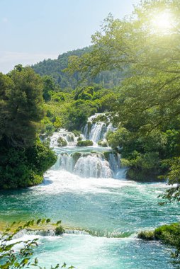 Güzel bir milli park Krka, Hırvatistan şelale manzarası.