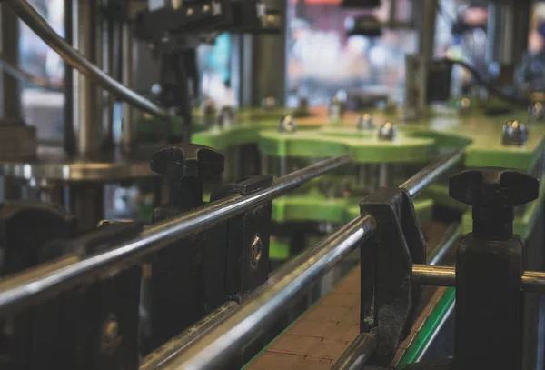 Conveyor Bottling Packing Bottles Factory — Stock Photo, Image