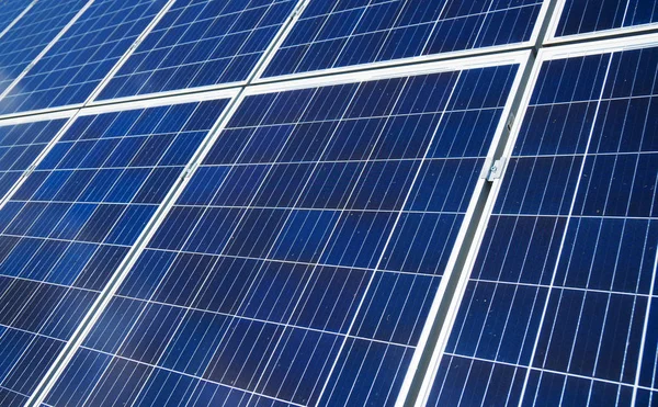 Bliska Niebieski Paneli Słonecznych Odnawialne Źródła Energii — Zdjęcie stockowe