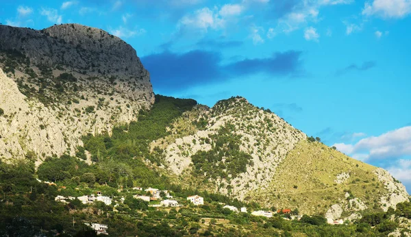 Krásné Obrovské Horské Kopce Omis Chorvatsko — Stock fotografie