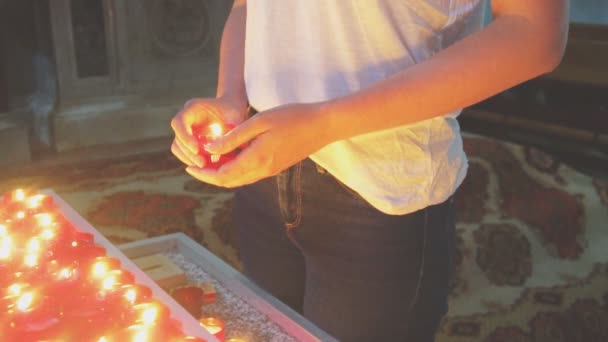 Woman Holding Candle Altar Church — Stock Video