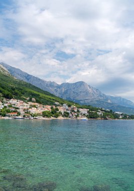 Güzel sahil resort kasaba Brela, Hırvatistan.