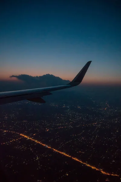 Yunanistan Atina Şehrinin Gece Havadan Görünümü — Stok fotoğraf