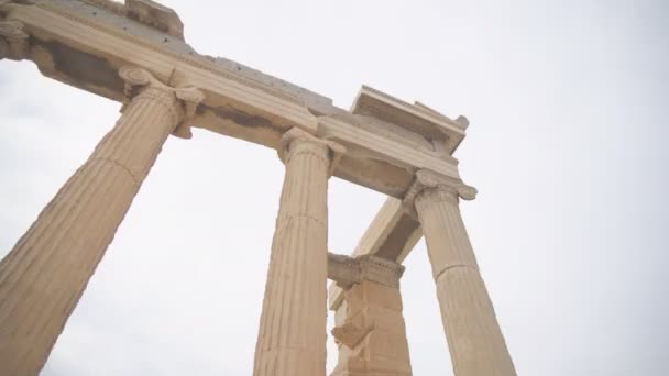 Antiguo Erechtheion Acrópolis Ateniense — Vídeo de stock