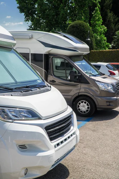 Campervan cars standing on parking lot. — Stock Photo, Image