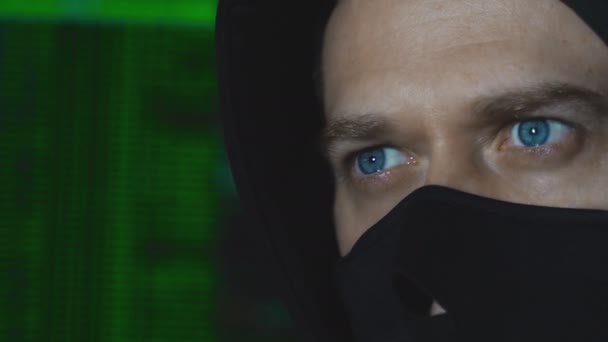 Hacker Svart Mask Hacking Och Internetsäkerhet Concept — Stockvideo