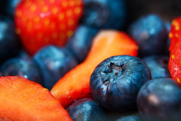 Macro Shot Salade Bleuets Fraises Frais — Photo