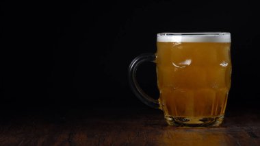 Masada bira var. AD metniniz için yer.