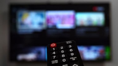 Smart TV 'de uzaktan kontrol noktası.