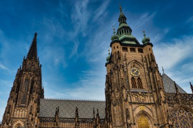 Prag Kalesindeki Gotik Aziz Vitus Katedrali.