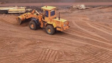 Şehirdeki bir yerleşim bölgesinin İnşaat alanının genel görünümü