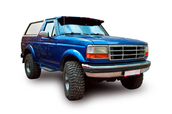 Efsanevi Amerikan off-road motorlu araç Bronco beyaz arka plan üzerinde izole..