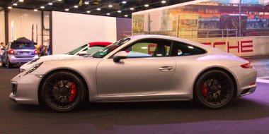 Yeni Alman lüks spor otomobil Porsche 911'i Gts Royal motor Show'da. 10 Haziran 2018. St. Petersburg, Rusya Federasyonu.