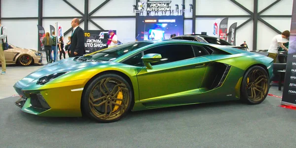 Lüks İtalyan supercar Lamborghini Royal motor Show'da. 10 Haziran 2018. St. Petersburg, Rusya Federasyonu.